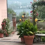 Le Rose Sul Pescate