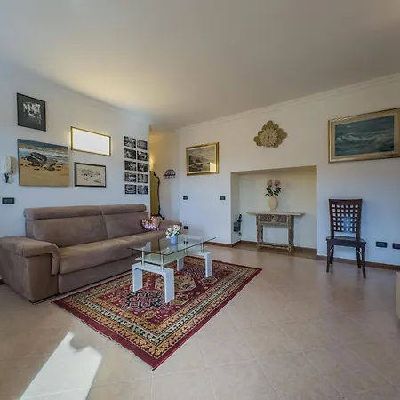 Le Rose Sul Apartment *