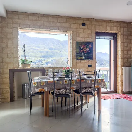 Le Rose Sul Apartman