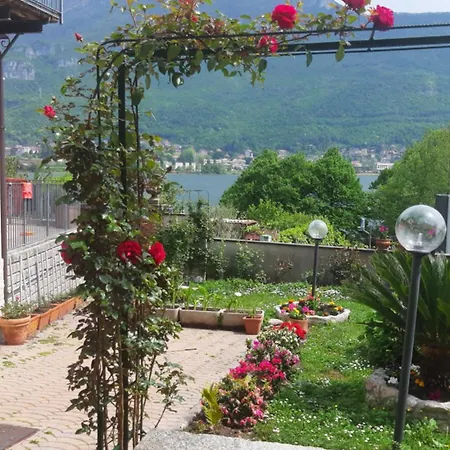 Le Rose Sul Пескате